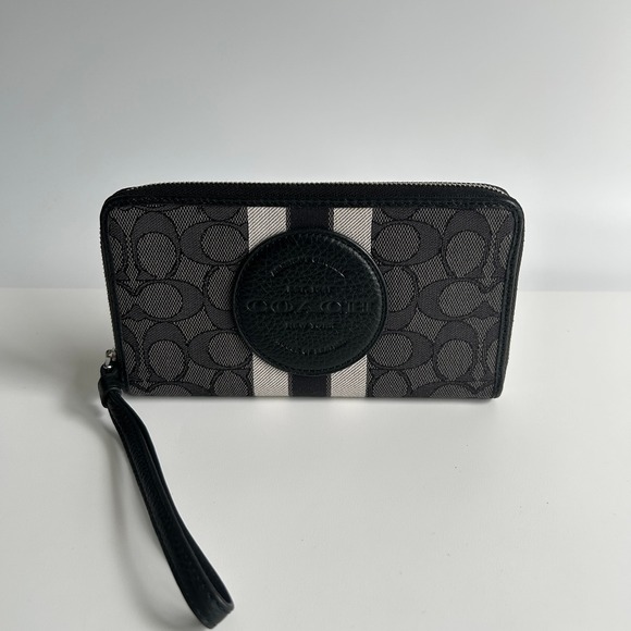 Coach Handbags - Coach Dempsey Black Smoke Multi Canvas Phone Wallet Wristlet C9073